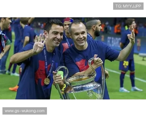 伊涅斯塔与莫德里奇：组织核心分化，前者更倚重短传渗透，后者倾向节奏调控