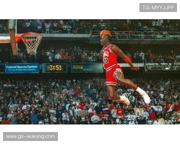 乔丹当年打完球回家还要做1000个俯卧撑？