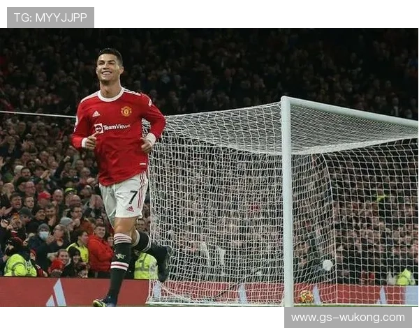 坎塞洛与阿诺德在边路攻防中分散驱动趋势对比