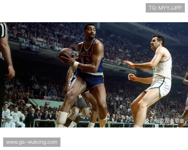 威尔特张伯伦盖帽数据远超乔丹 创内线统治差异