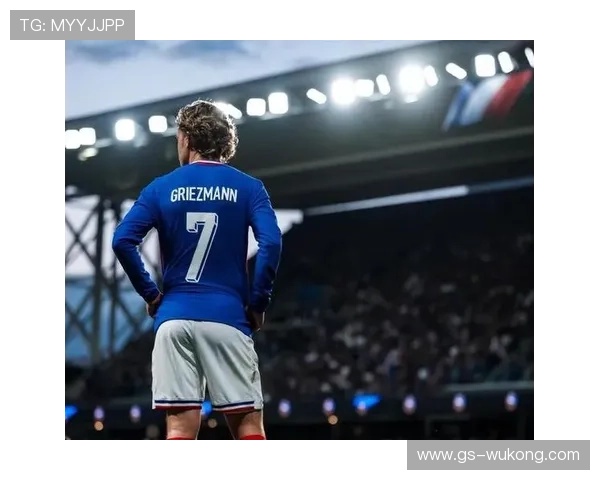 格列兹曼与德布劳内前场组织角色边界解析